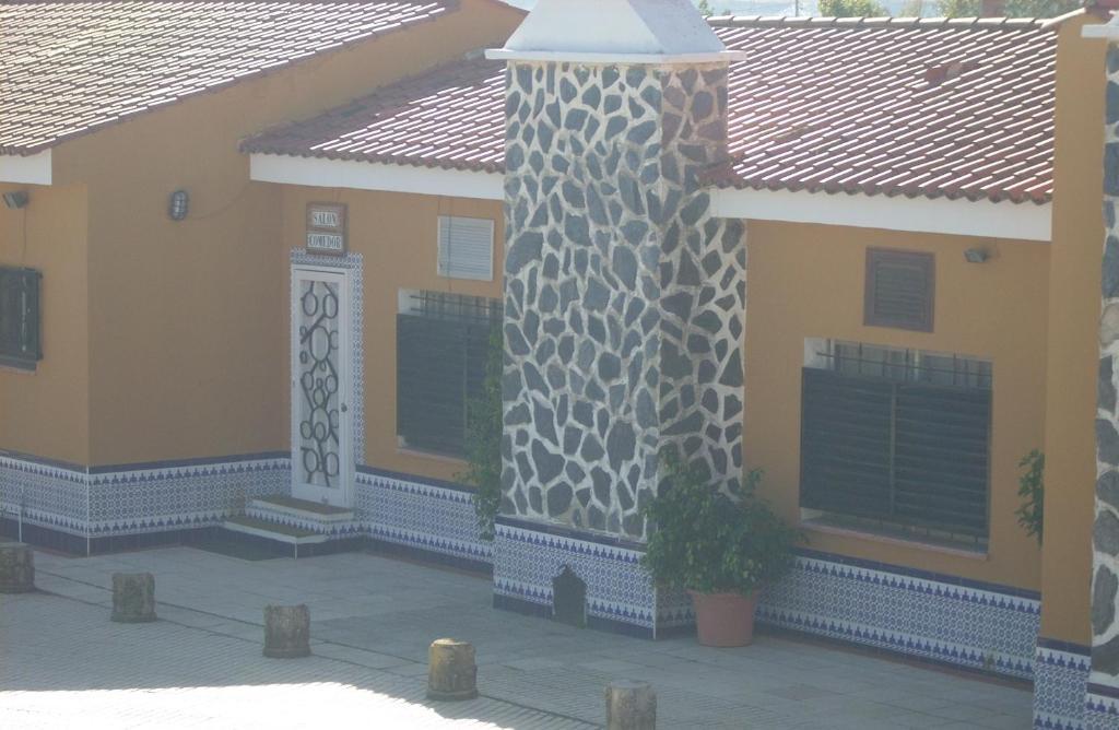 Hostal Don Diego San Juan Del Puerto Zewnętrze zdjęcie