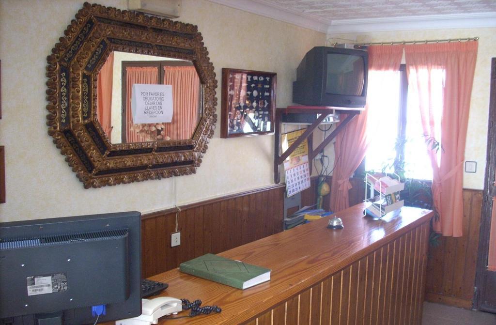 Hostal Don Diego San Juan Del Puerto Zewnętrze zdjęcie